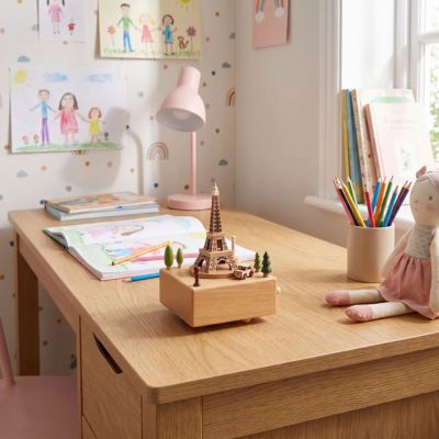 Boite à musique bébé elle décore le bureau