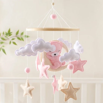 Mobile bébé accessoire élégant et apaisant